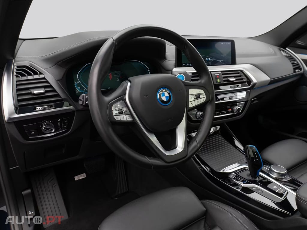 BMW iX3 I.V.A DEDUTIVEL Impressive 