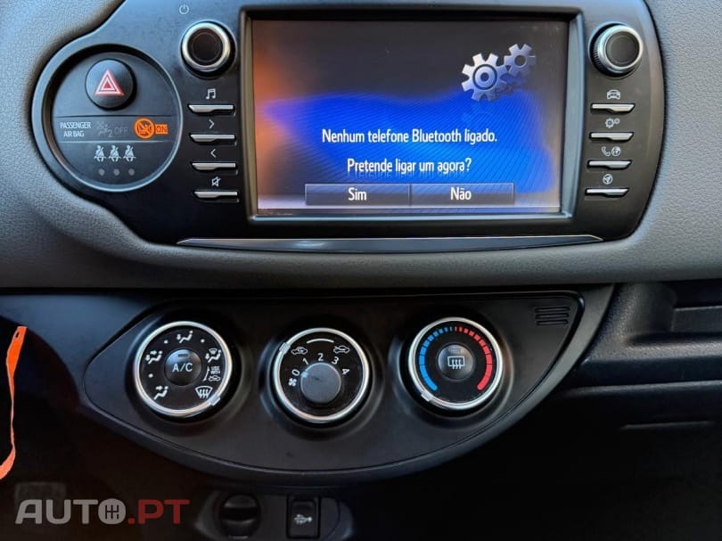 Toyota Yaris 1.0 VVT-i Comfort +PS Style +P.Techno