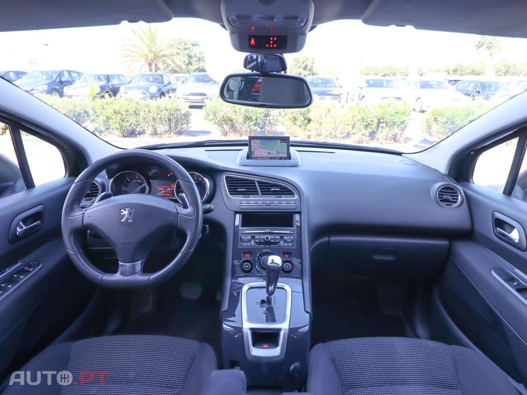 Peugeot 5008 1.6 E-HDi 7L Active 2-Tronic