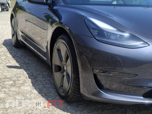Tesla Model 3 Long Range AWD Dual Motor