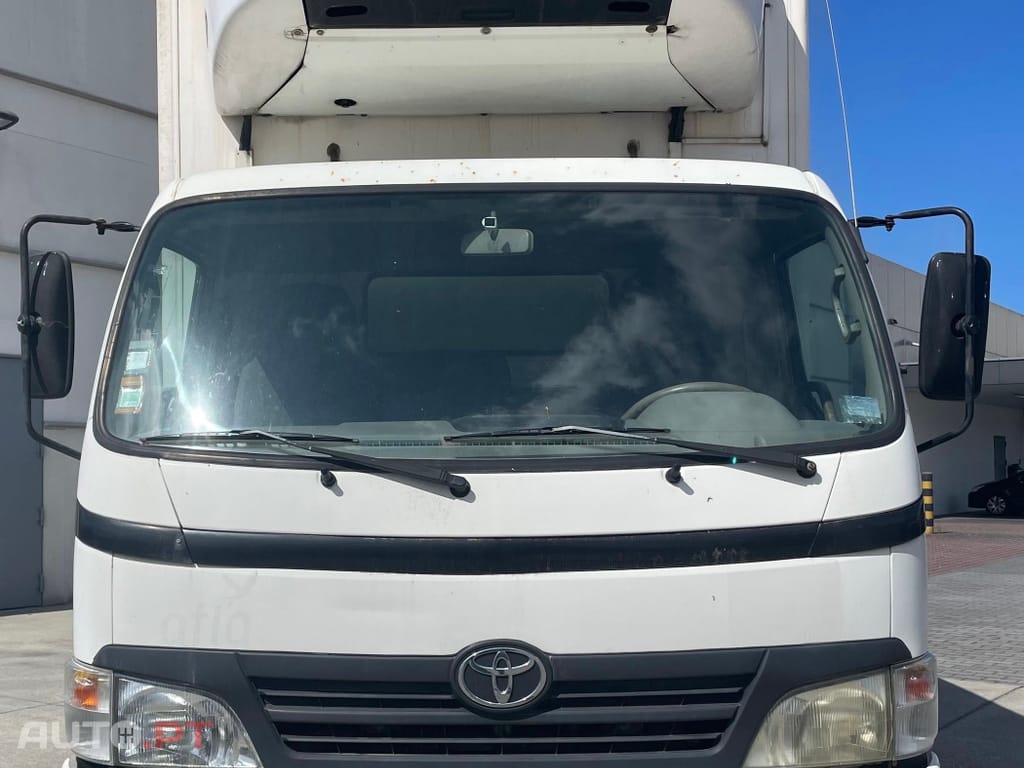 Toyota Dyna L CS 75.38