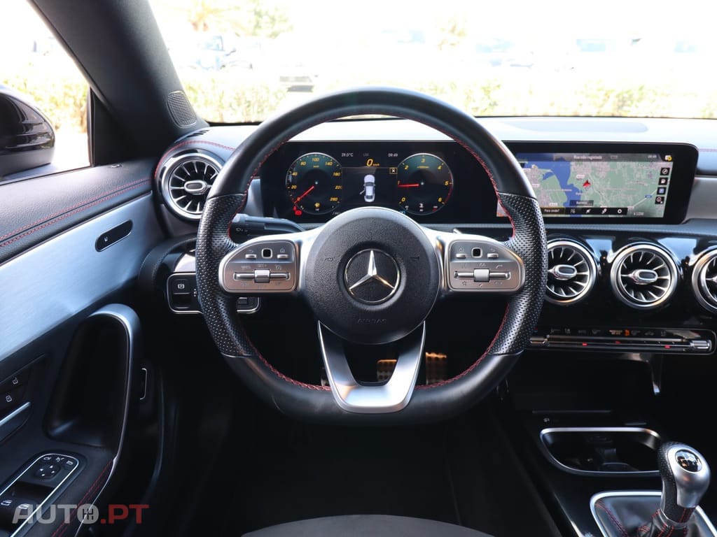 Mercedes-Benz CLA 180 AMG LINE