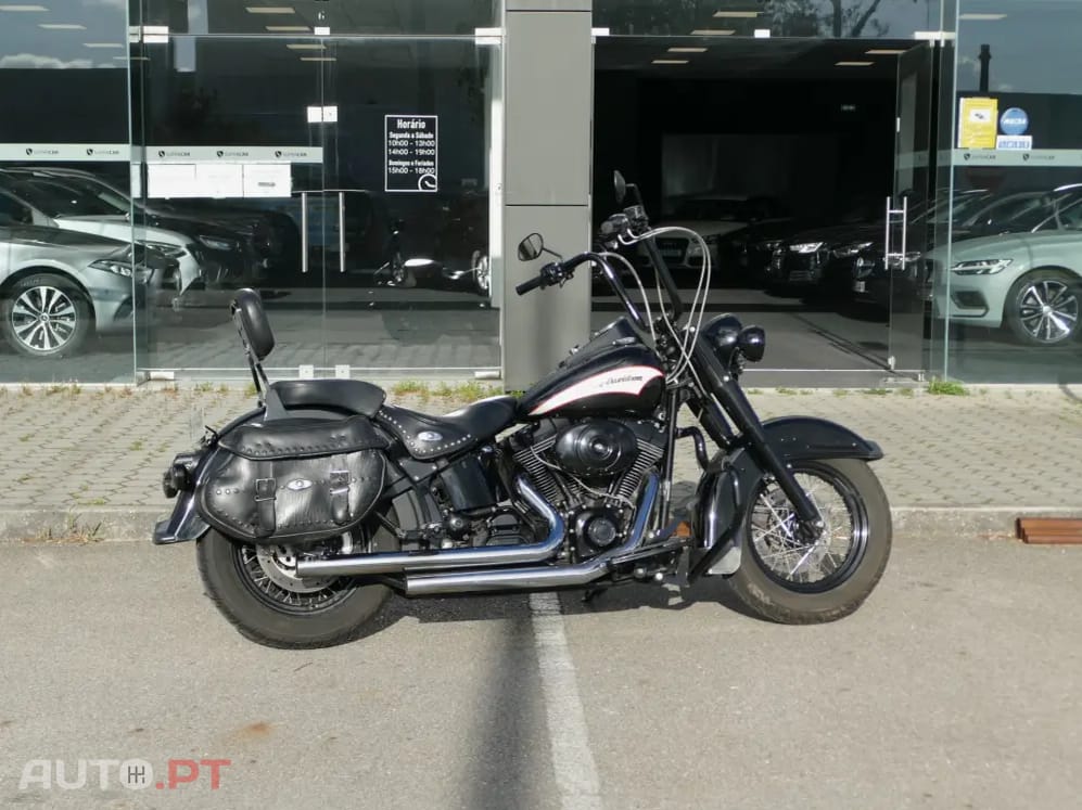 Harley Davidson FLST Soft Tail c/ injeção c/ radiador óleo