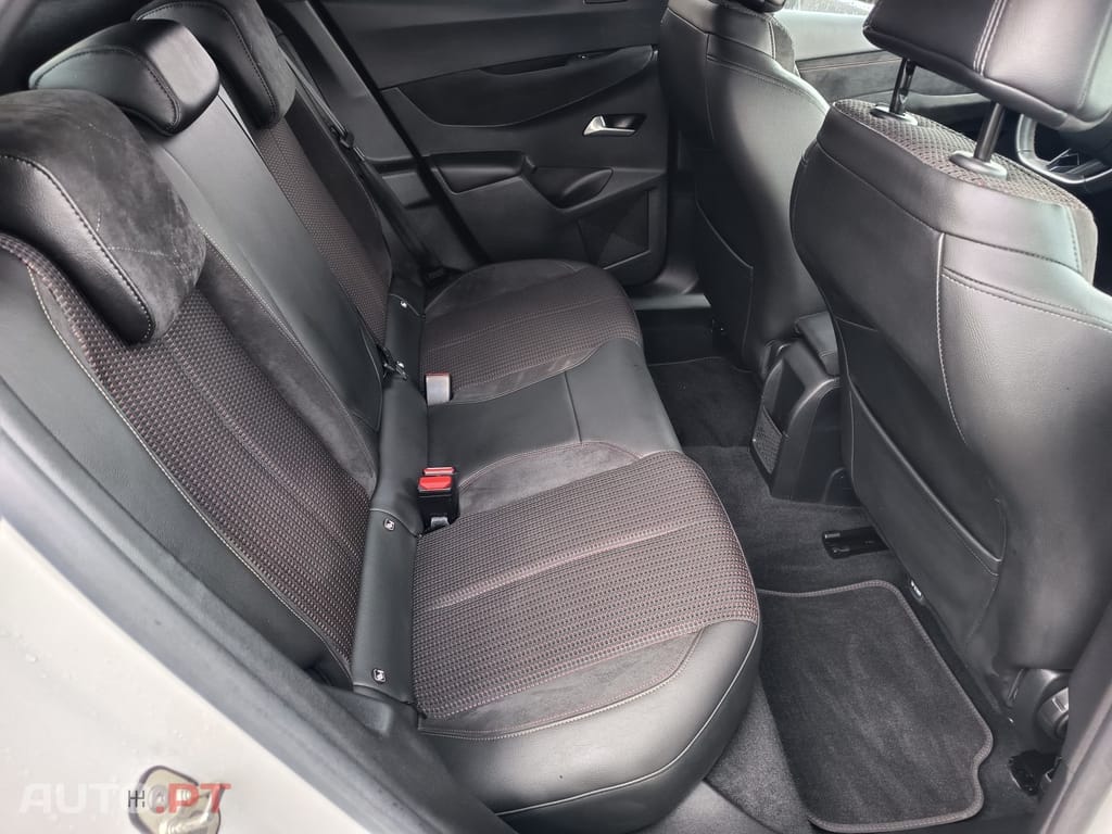 DS DS3 E-Tense Performance Line