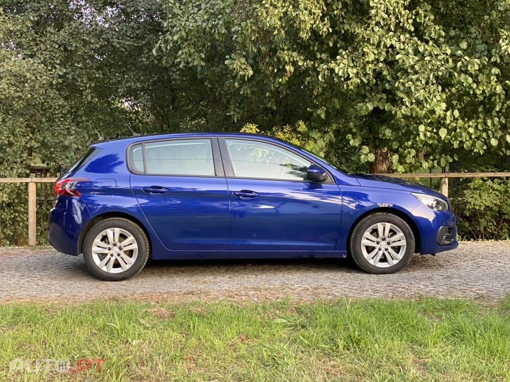 Peugeot 308 1.5 BlueHDi Active
