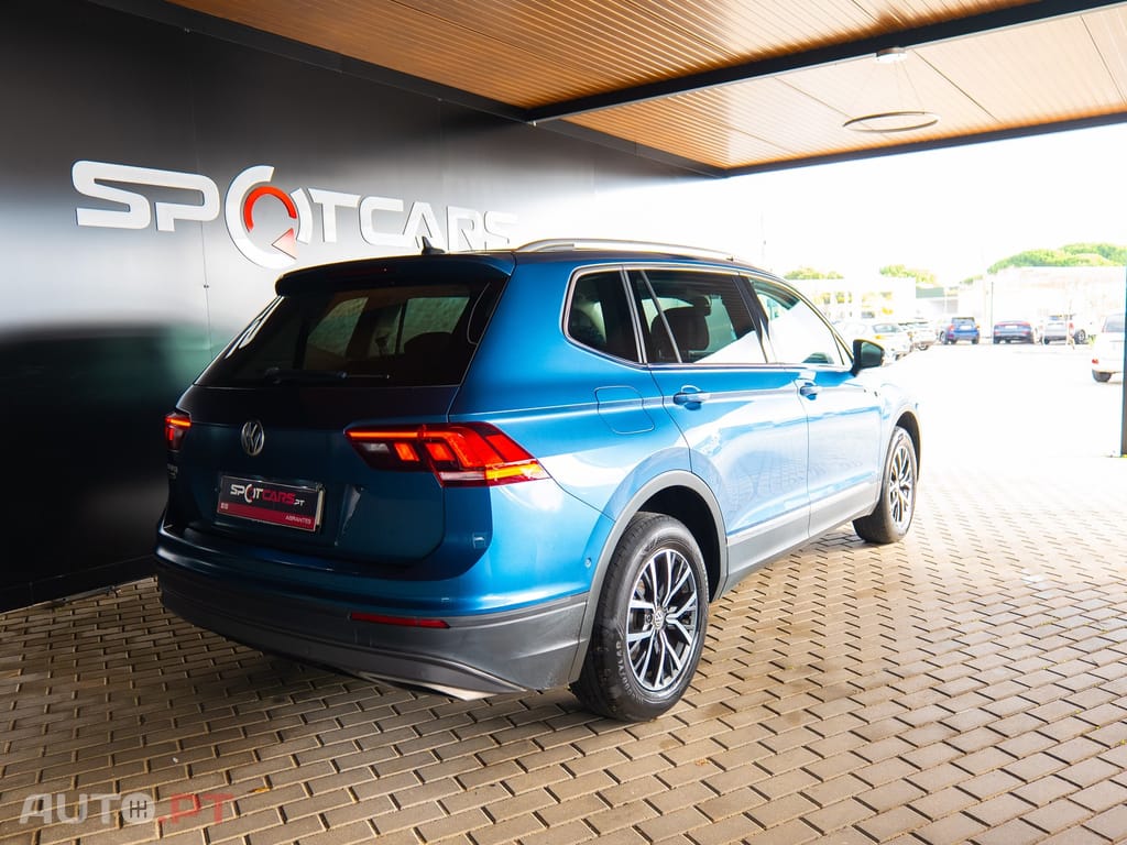 Volkswagen Tiguan Allspace 2.0 TDI Confortline DSG