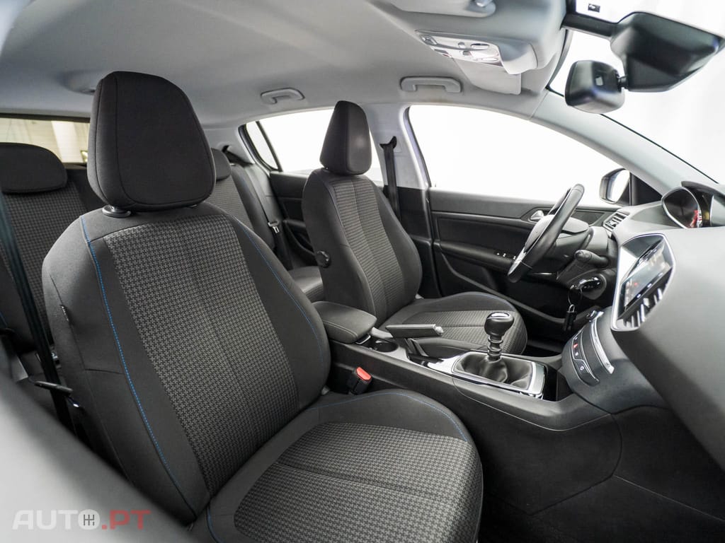 Peugeot 308 1.2 PureTech Style