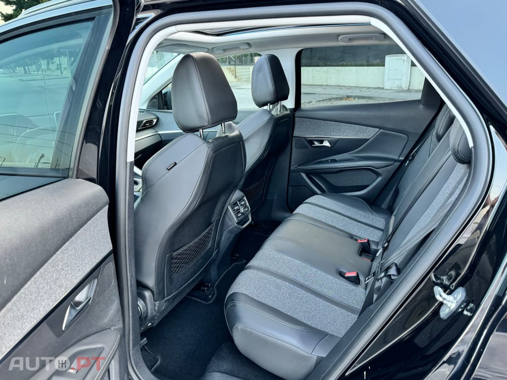 Peugeot 3008 1.6 BlueHDi Allure