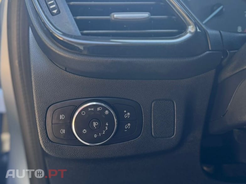 Ford Puma 1.0 EcoBoost MHEV ST-Line