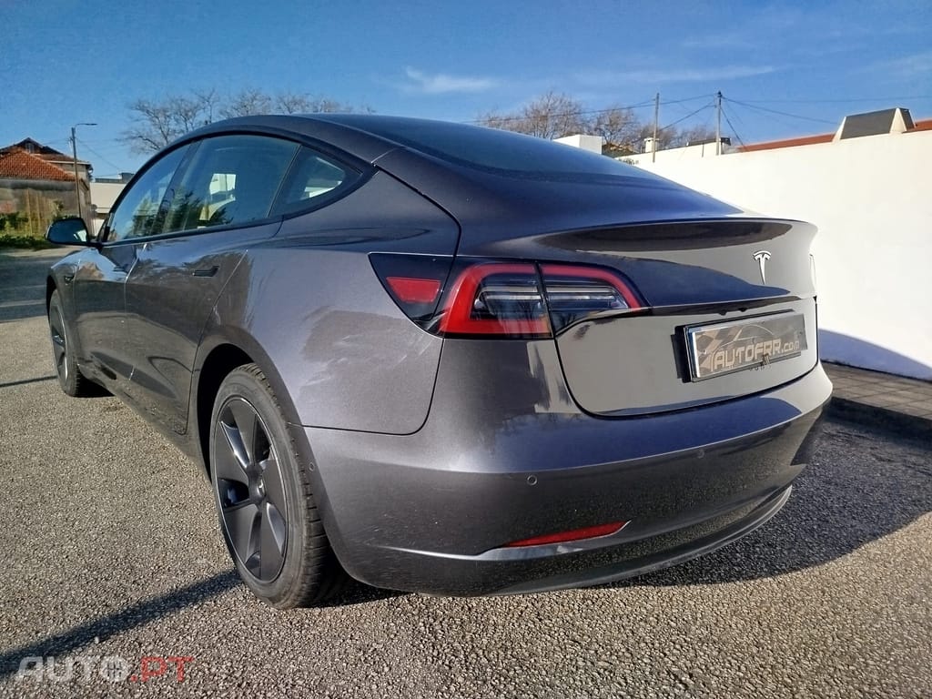 Tesla Model 3 Tração Traseira Premium