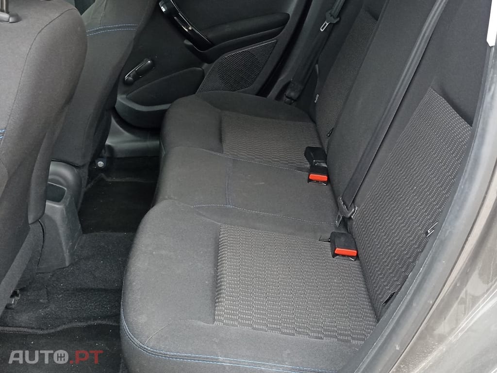 Peugeot 208 1.5 BlueHDi Active Business Pack
