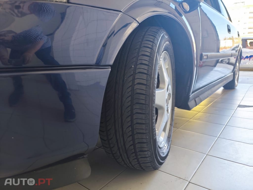 Opel Astra 1.4 Club