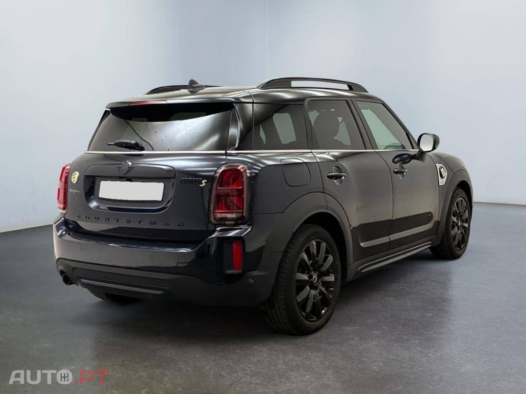 MINI Countryman Cooper SE Premium Essential Auto