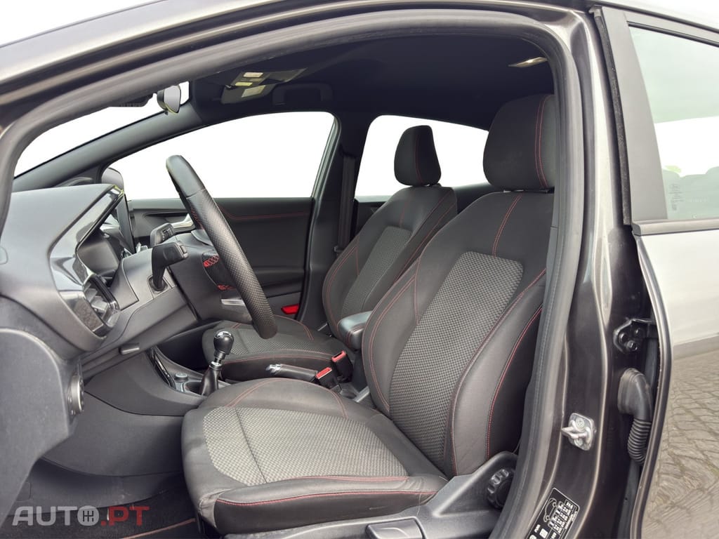 Ford Puma 1.0 EcoBoost MHEV ST-Line