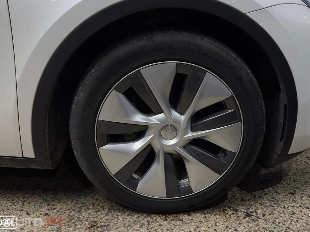 Tesla Model Y Performance Tração Integral
