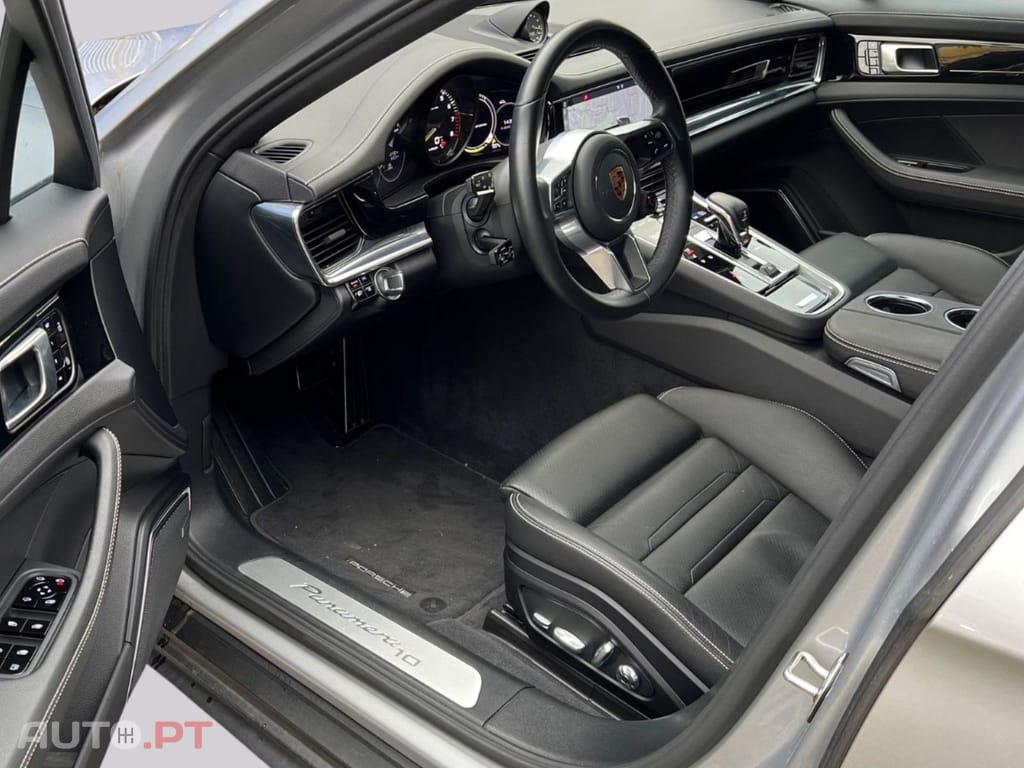 Porsche Panamera I.V.A DEDUTÍVEL 4 E-Hyb. Sport
