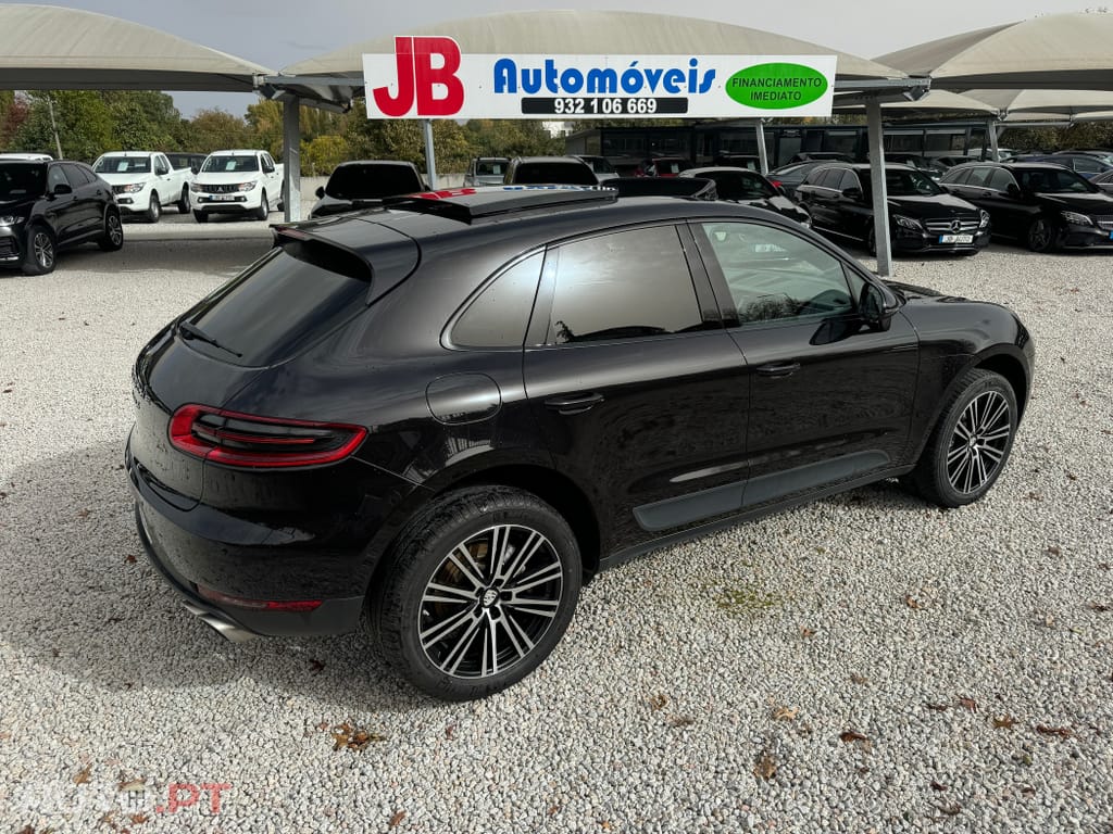 Porsche Macan S