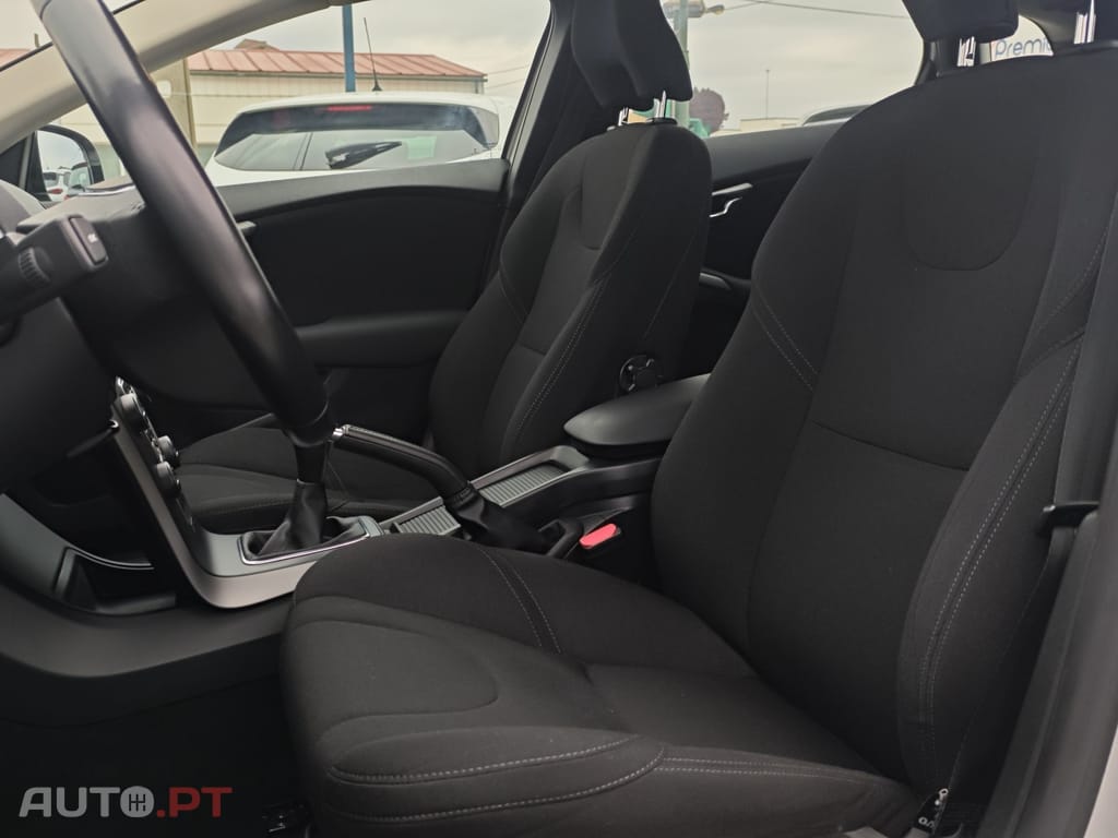 Volvo V40 1.6 D2 Kinetic