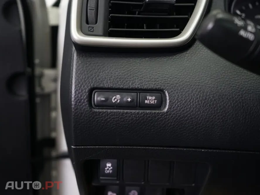 Nissan Qashqai 1.5 dCi N-Connecta Business