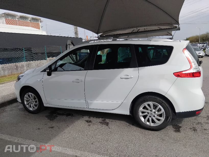 Renault Scénic 7 lugares