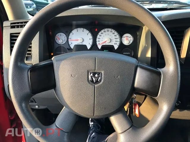 Dodge RAM 3.7 V6 GPL 6 Lugares