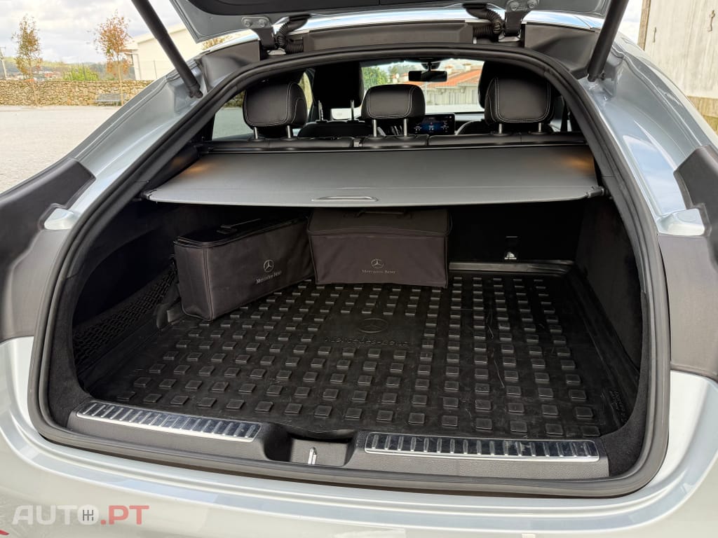 Mercedes-Benz GLC 300 de Coupe 4Matic 9G-TRONIC AMG Line