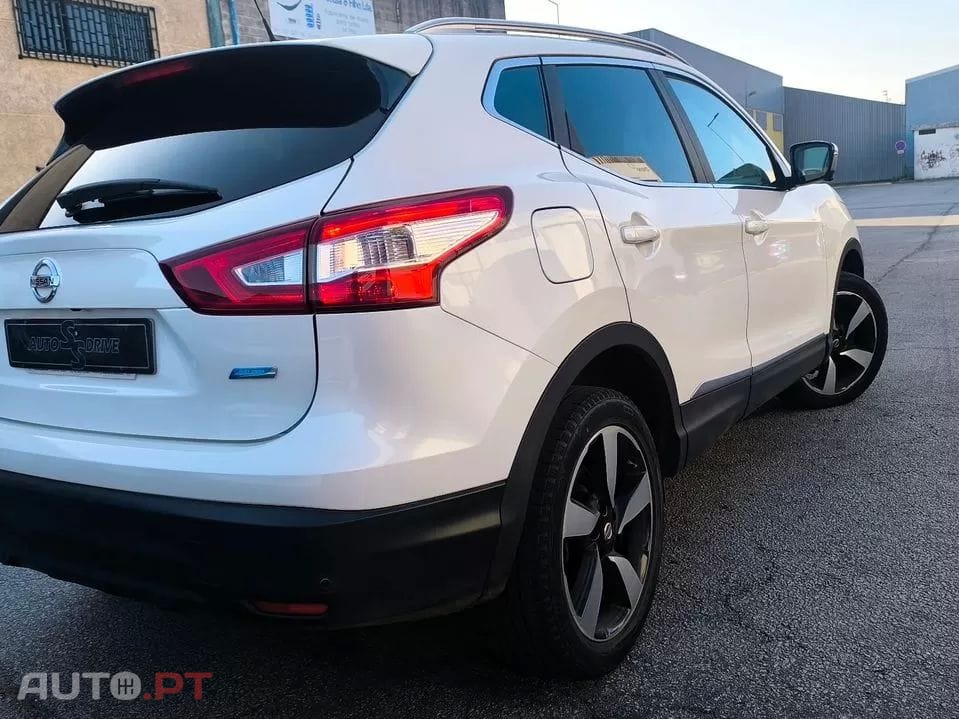 Nissan Qashqai 1.5 dCi Tekna J19
