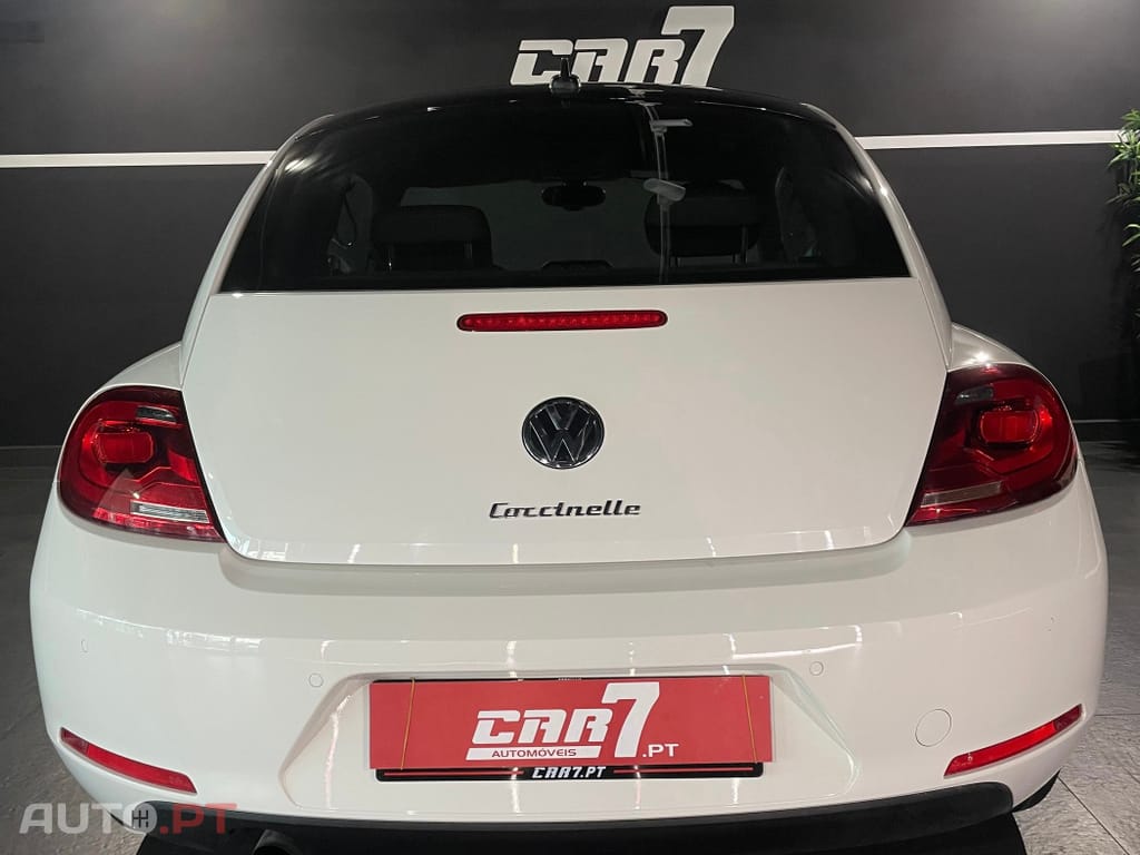 Volkswagen New Beetle 1.6 TDi DSG