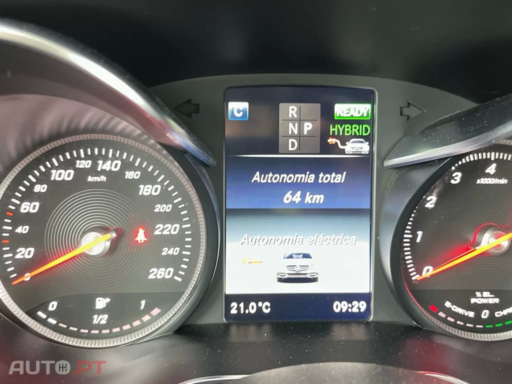 Mercedes-Benz 350 T 7G-TRONIC 