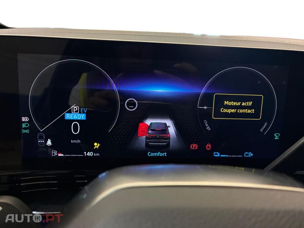 Renault Austral 1.2 E-Tech Iconic