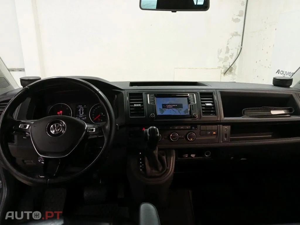 Volkswagen Caravelle 2.0 TDi BM Comfortline DSG