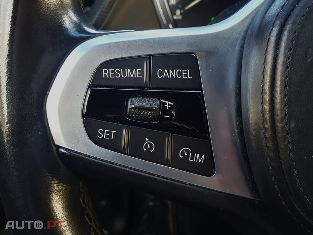 BMW 116 d Pack Desportivo M