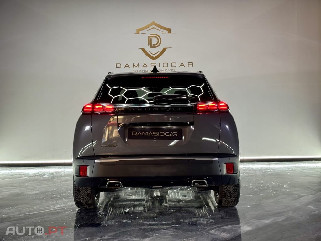 Peugeot 2008 1.2 PureTech Allure EAT8