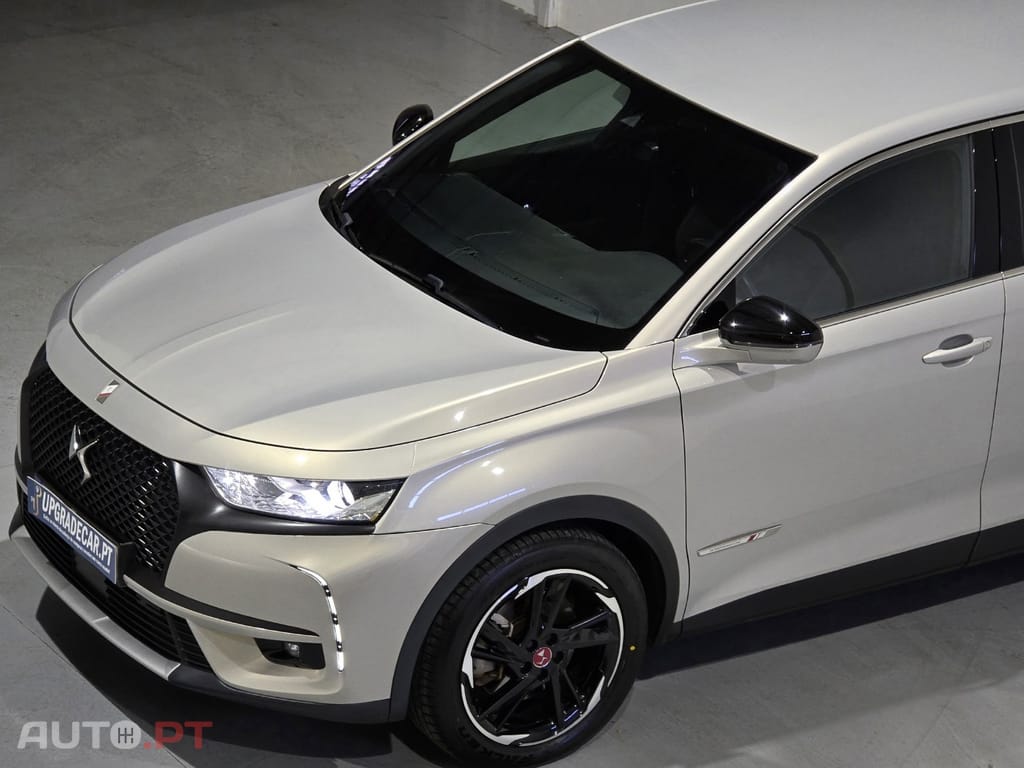 DS DS7 Crossback E-Tense Performance Line EAT8