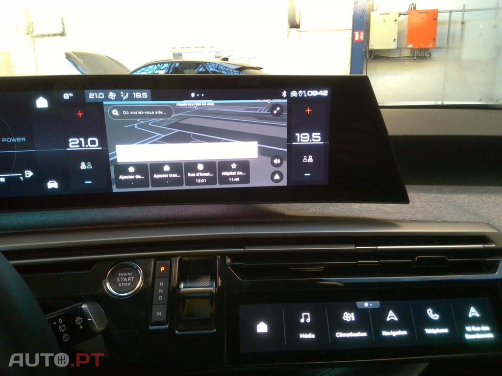 Peugeot 5008 1.2 Hybrid Allure e-DCS6