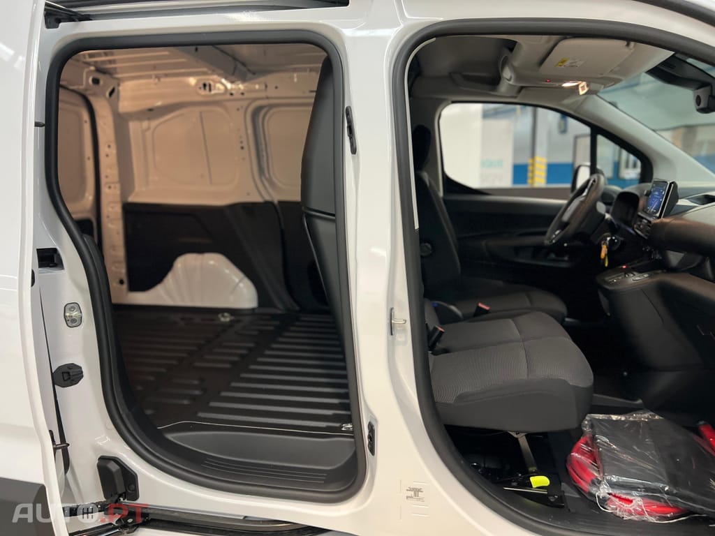 Opel Combo-E 50 kWh L1H1 Edition Plus