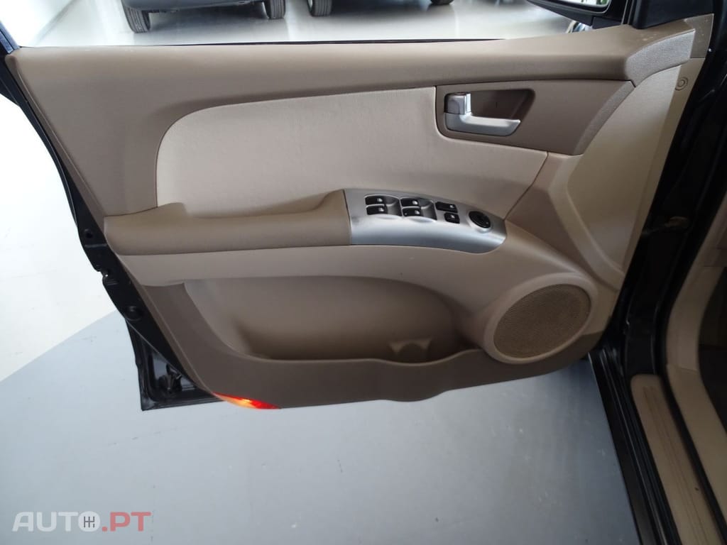 Kia Sportage 2.0 CRDI EX