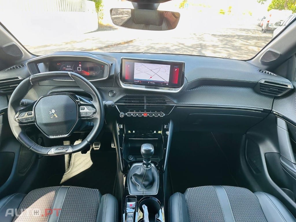 Peugeot 208 1.2 PureTech GT Line