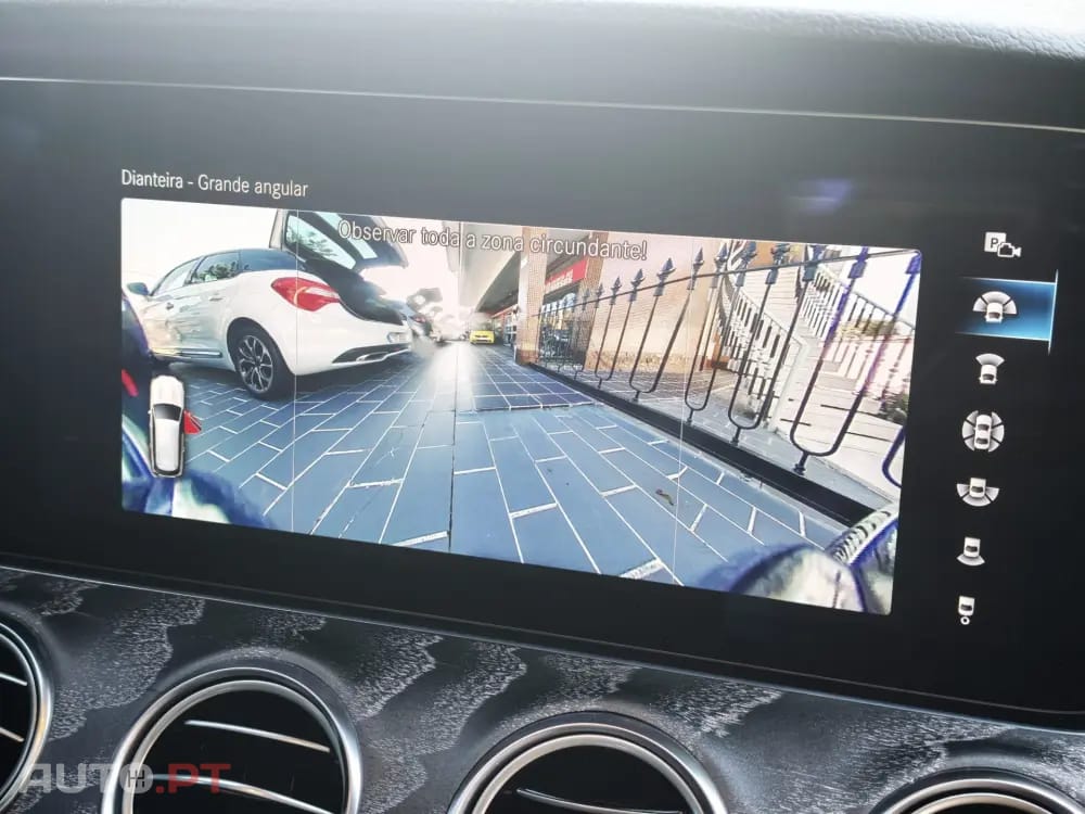 Mercedes-Benz E 300 e Station 9G-TRONIC AMG Line