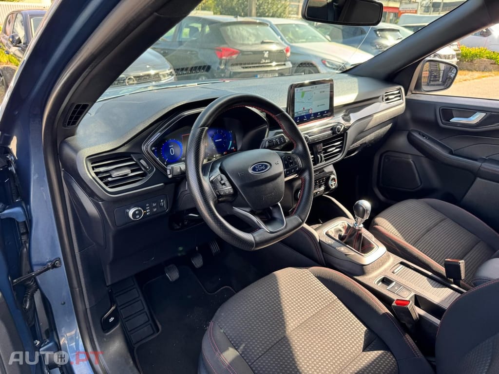 Ford Kuga 1.5 EcoBoost ST-Line