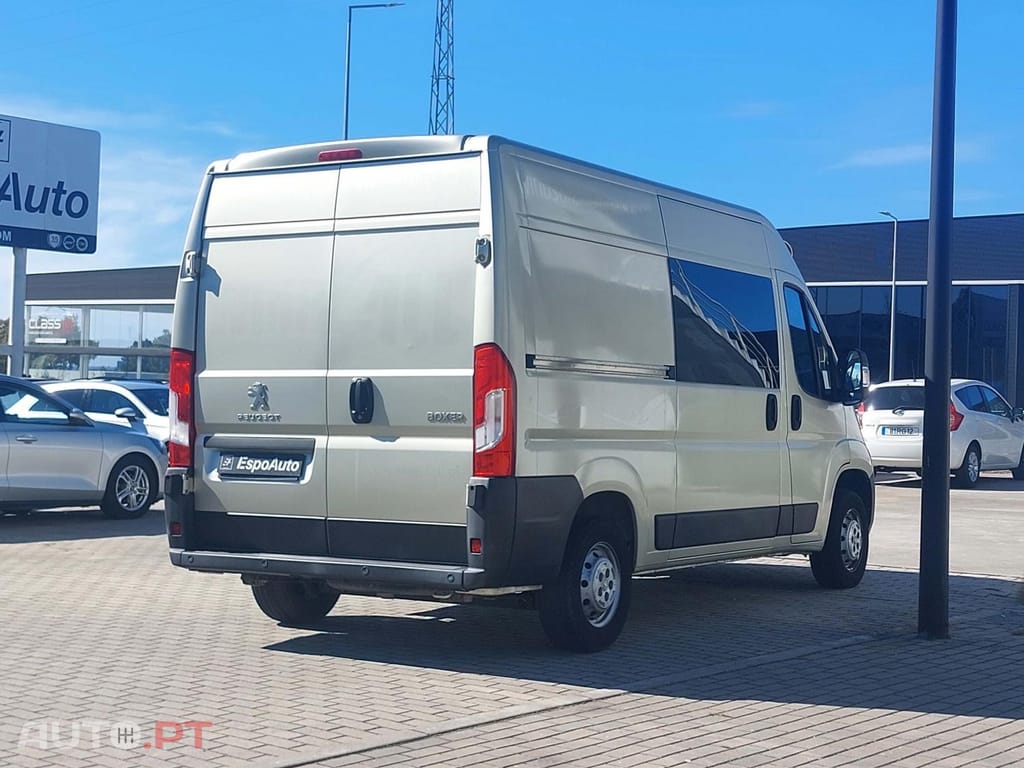 Peugeot Boxer 2.2 BlueHDi 330 L2H2 Premium - 140 cv - IVA Dedutível