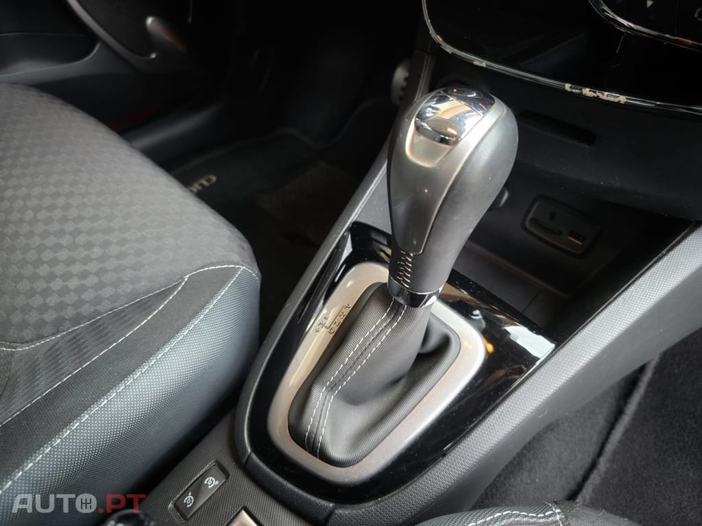 Renault Clio Sport Tourer 1.2 TCE GT EDC