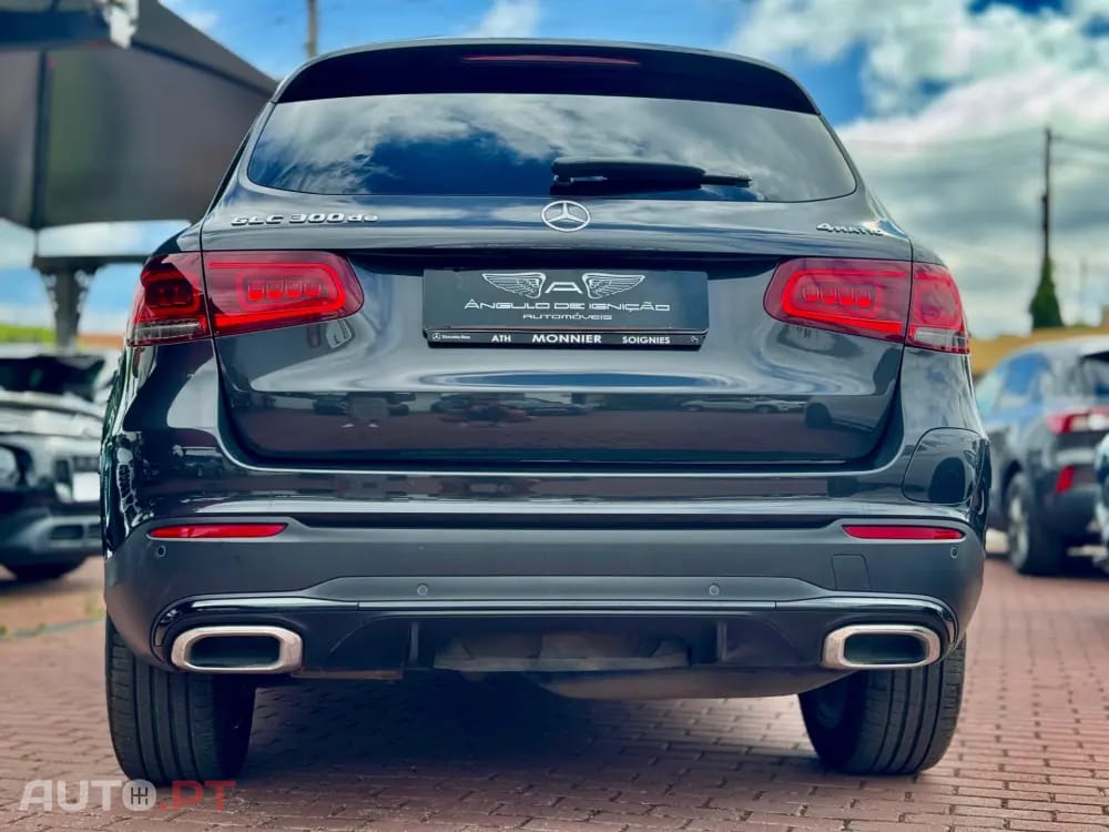 Mercedes-Benz GLC 300 de Coupe 4Matic 9G-TRONIC AMG Line