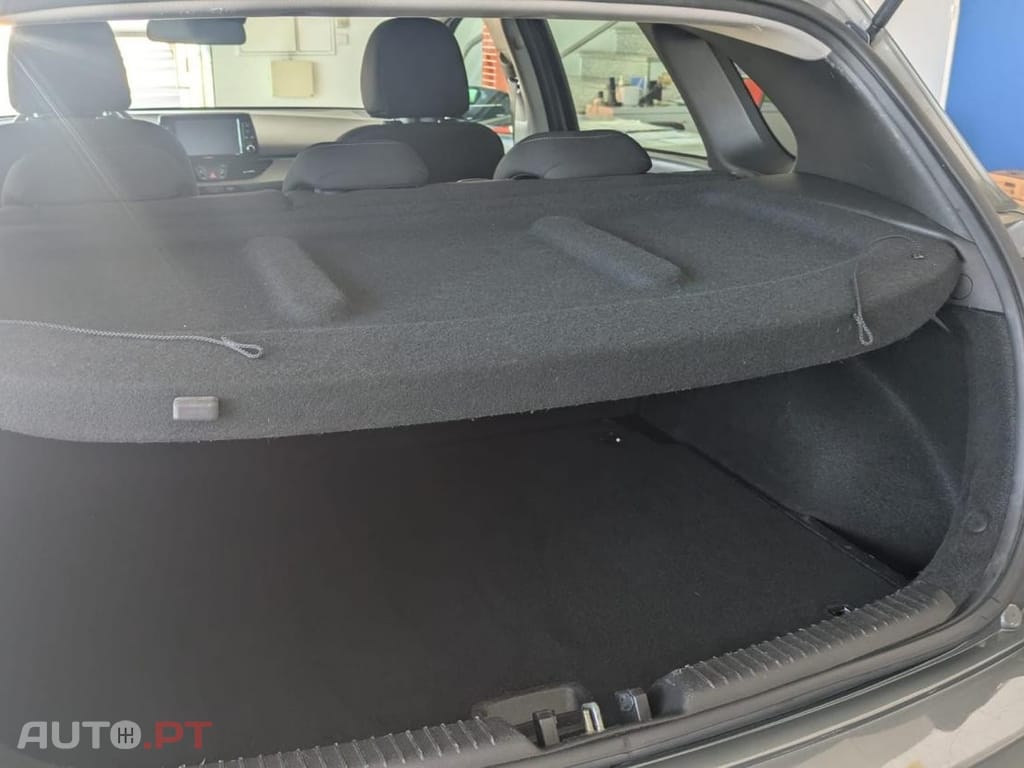 Hyundai i30 1.6 CRDi Style+Navi