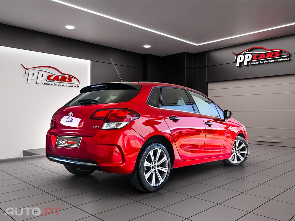 Citroen C4 1.2 PureTech Shine EAT6
