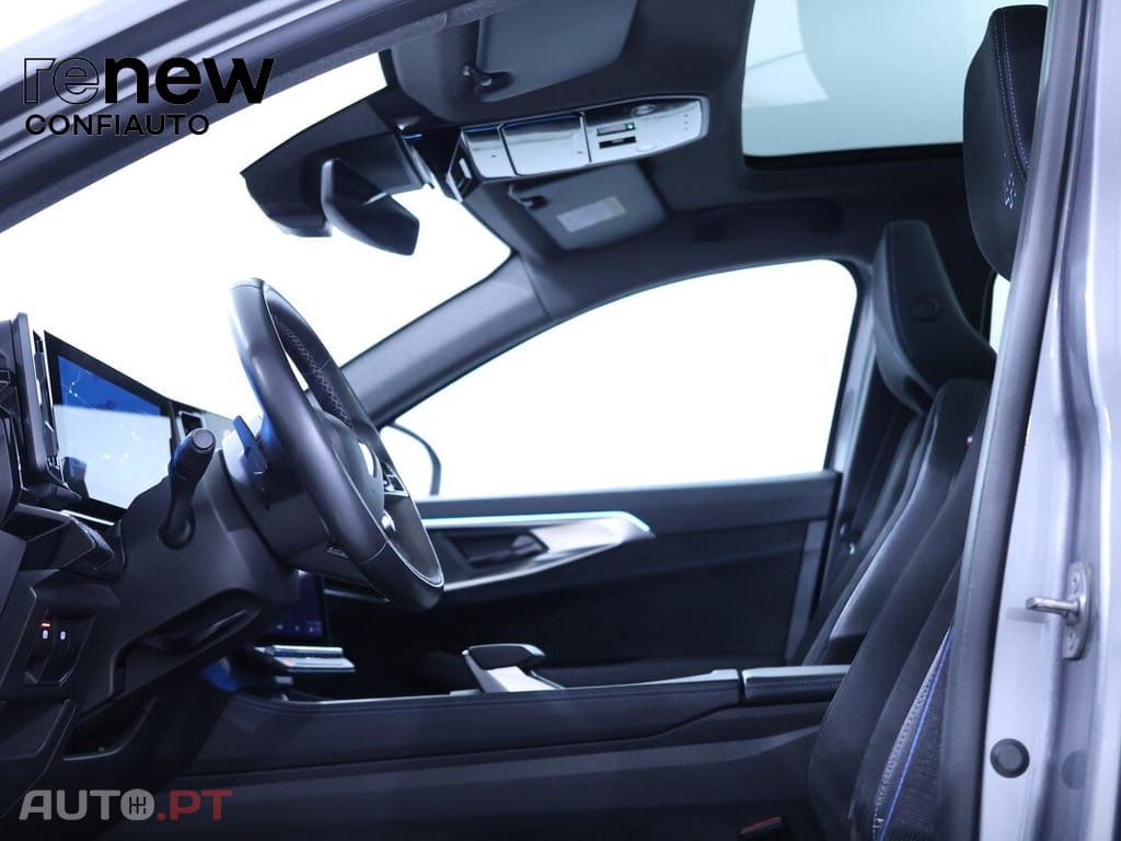 Renault Austral AUSTRAL 1.2 E-TECH FULL HYBRID ICONIC ESPRIT ALPIN — fotografia 25