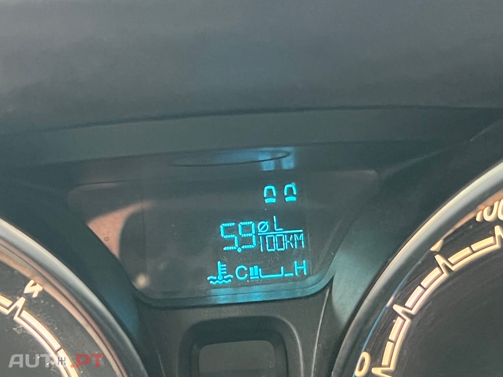 Ford Tourneo Courier MPV 1.5 TDCi