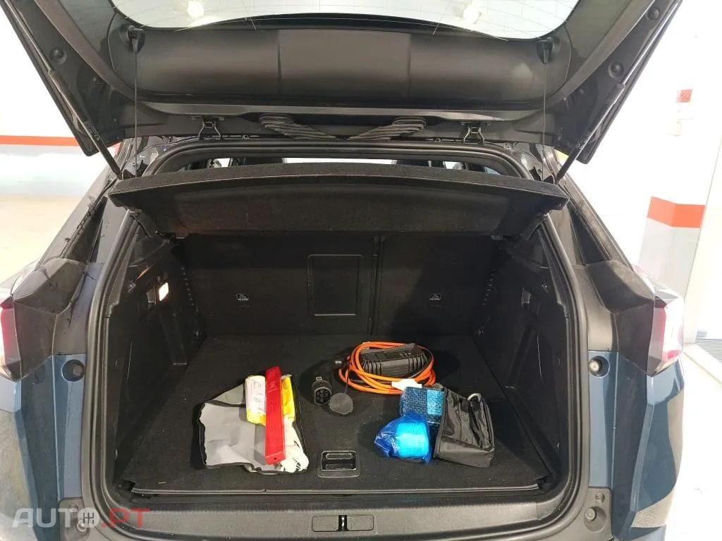 Peugeot 3008 1.6 Hybrid GT e-EAT8