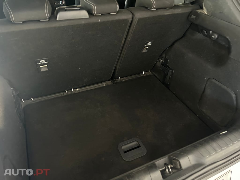 Ford Puma 1.0 EcoBoost MHEV Titanium Design