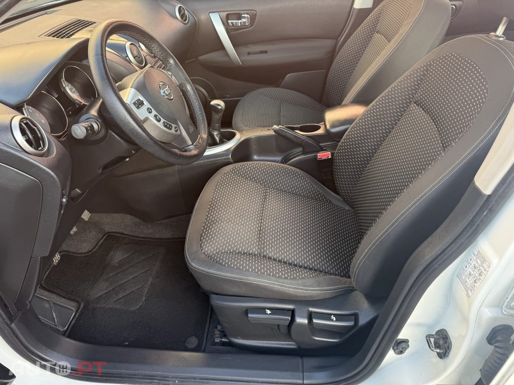 Nissan Qashqai 1.6 Acenta